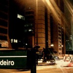 Corpo achado em chamas no Metro