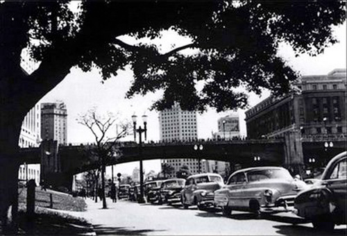 VALE DO ANHANGABAU - 1951