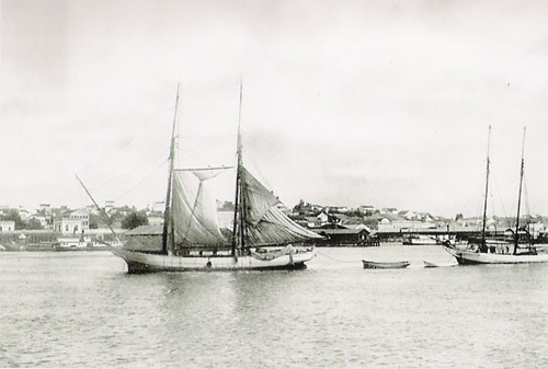 Barcos na região do porto no centro de Porto Alegre - 1911