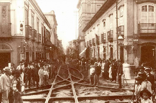 Colocação dos trilhos dos Bondes R.Direita - 1900