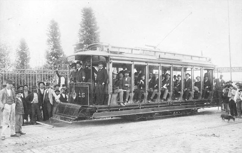 Inauguração da primeira linha de bonde para o Bom Retiro, em 12 de Maio de 1900