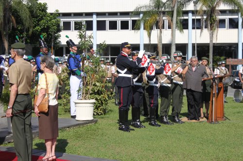 Exército Reafirma Compromisso com a Democracia 15