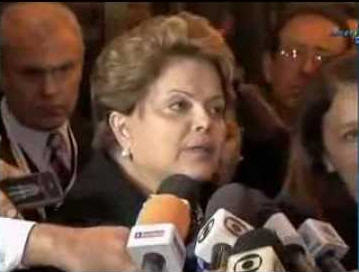 Dilma vaiada